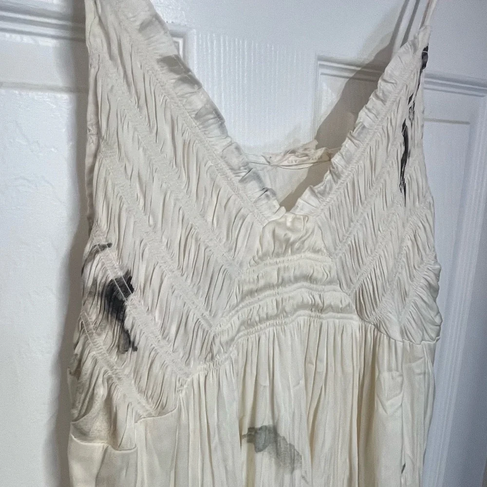 Light Cream Sleeveless Slip Dress Fairy Festival - Picture 3 of 12